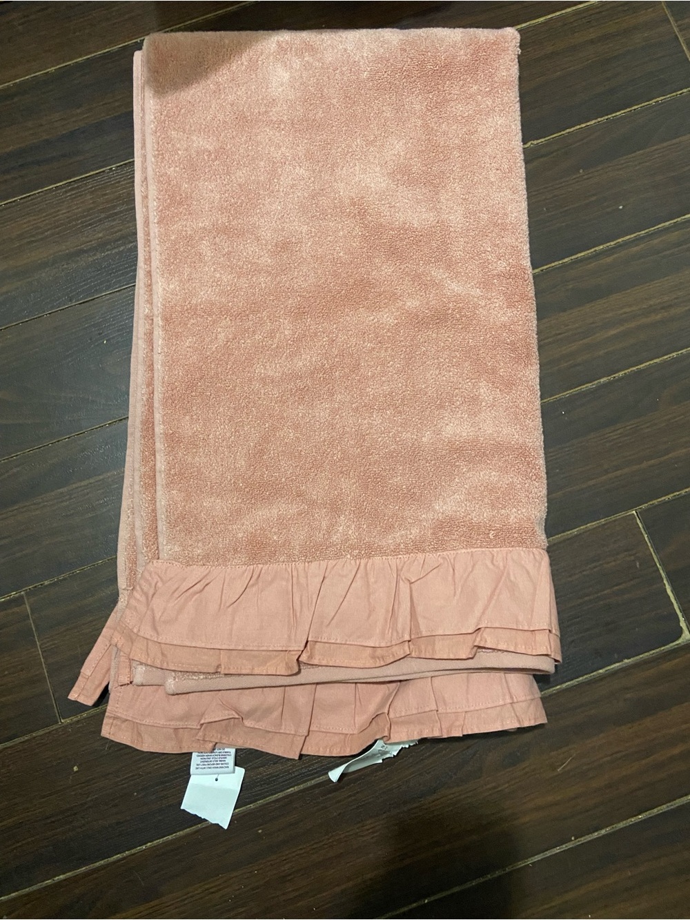 Laura Ashley 100% Cotton Ruffle Edge Bath  30 X 55”